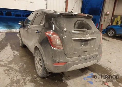 2018 Buick Encore Sport Touring z USA, uszkodzony, nr VIN KL4CJ2SB0JB614387